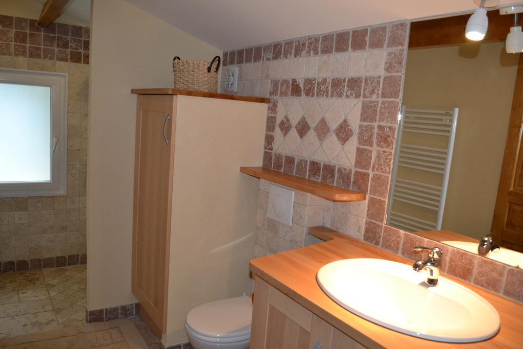 Bed and Breakfast Le Refuge Mornas Exterior foto